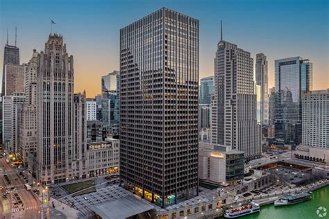 401 N Michigan Ave, Chicago, IL 60611 - Office for Lease | LoopNet