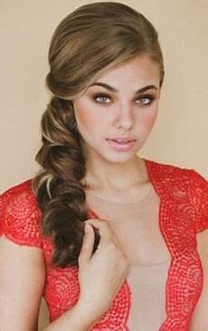 Side Swept Bun Hairstyles For Weddings by Side Swept Hair The Volume Wedding Side Swept Bun Hairstyles For Weddings