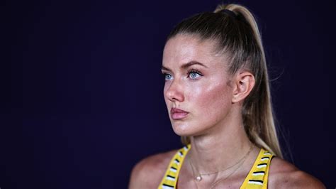 Alica Schmidt: German 400m runner on handling popularity on social media