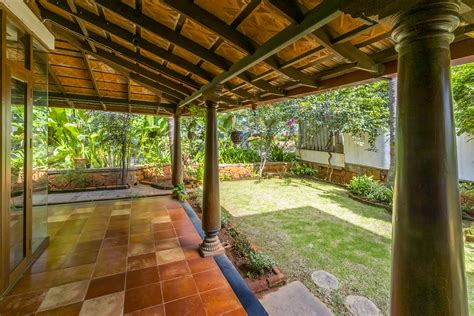 Boundless Expressions - Series 1 : Carpentry | Chapter 1 : The Pillars ...