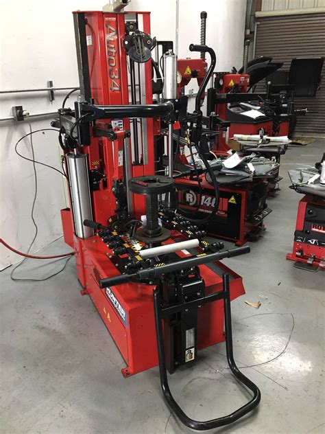Used Hunter Tire Changer Auto34 - Automotive Machine Advisors