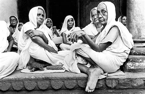 What is Hindu Widows Remarriage Act, 1856?