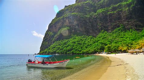 St. Lucia - Build My Yacht Charter Quote