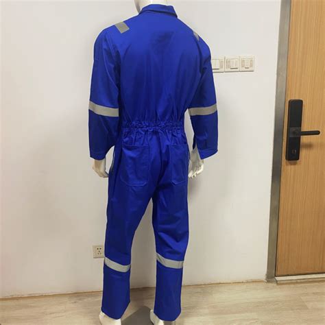 Working Clothes 的图像结果