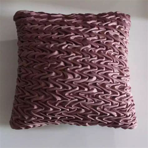 Monstera Hut: Luxuries Cushion Cover & Tray | Copper water bottle