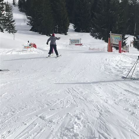 SIMPLY MORZINE - CHALET DES MONTAGNES - Reviews, Rate Comparison
