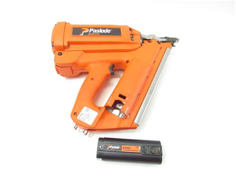 Paslode 900420 30 Degree Cordless Framing Nailer IMCT