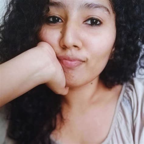 Alina - Piano teacher in Chennai - ₹2000/h