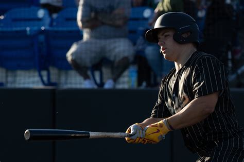Elks Epic Rally Robbed by Ridgefield Walk-Off — Bend Elks Baseball Club