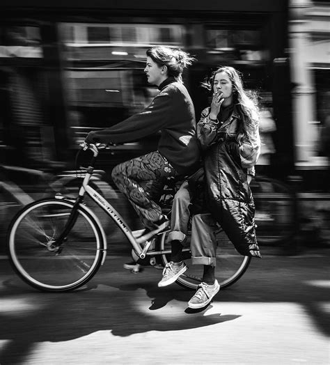 Cycling Black and White 的图像结果