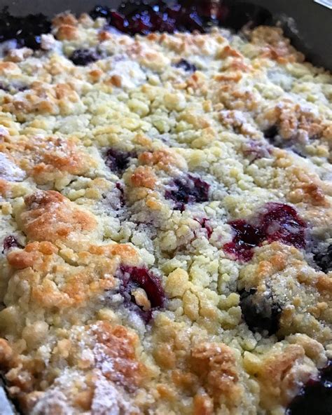 Southern Blackberry Cobbler: Summer’s Perfect Dessert