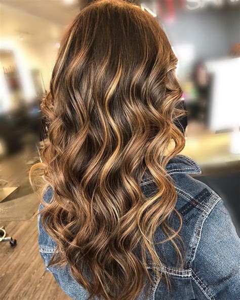 Long brown Balayage hair with beach waves #beachwaves #balayage # ...