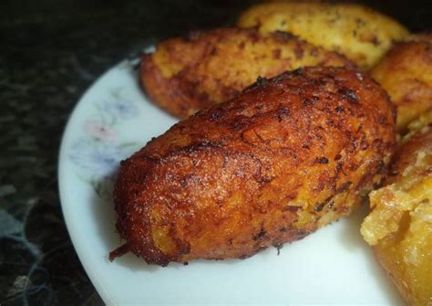 Unnakaya(sweet made with banana) Recipe by Deepa Divya - Cookpad