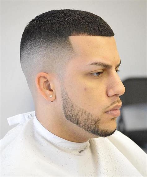 rambut fade pendek