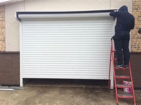 Rolling Shutter and Manual Rolling Shutter Manufacturer | Vijay Rolling ...