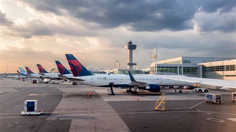 2 Delta Air Lines Ramp Agents Caught Smuggling Ketamine At New York-JFK Airport