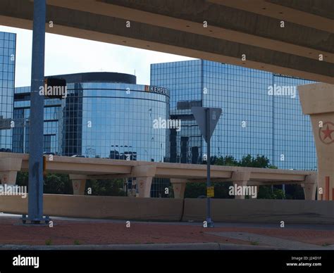 Dallas, USA. 24th Apr, 2017. Gunman Murders Boss then Shoots Self in a ...