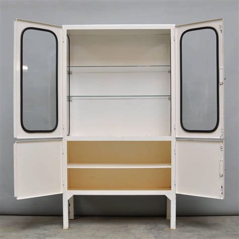 Vintage Medicine Cabinet, 1970s at 1stDibs | 1970 medicine cabinet ...
