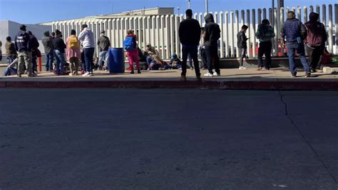 Mexico: Around 100 migrants found abandoned in truck in eastern state ...
