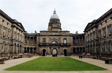 爱丁堡大学商学院申请时是否需要雅思成绩_留学成功案例-金吉列留学官