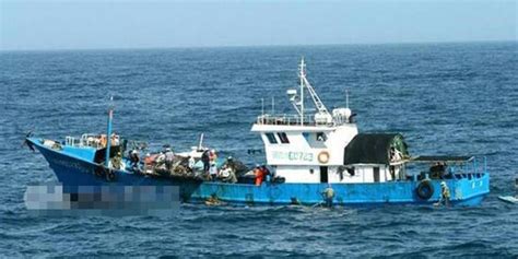 台湾又扣大陆渔船 18名船员被扣押在高雄港 -6park.com