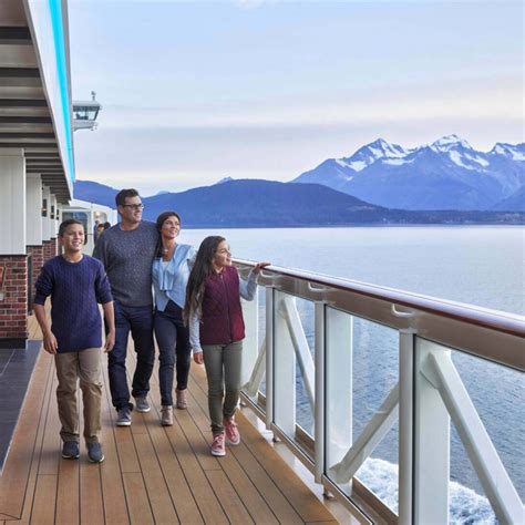 Why familiar retail chains disappeared after 2025 bankruptcies - TheStreet