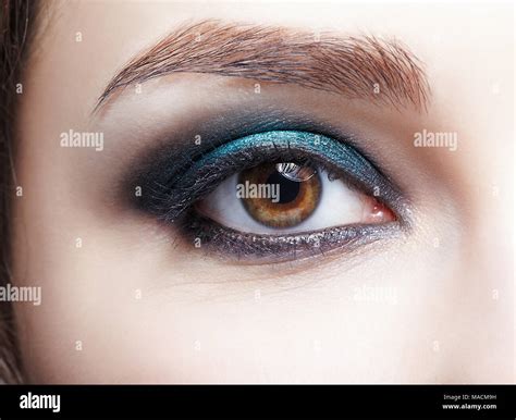 Aquamarine Blue Eyes