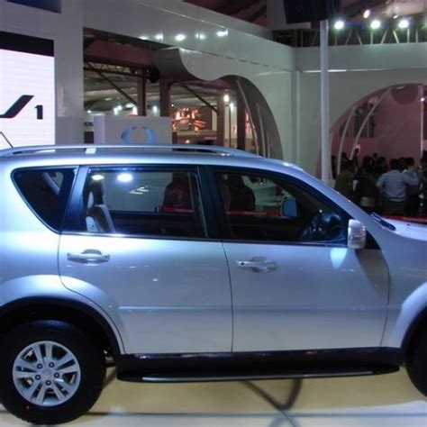 Mahindra Rexton SUV Review | Mahindra Rexton SUV Test Drive Report ...