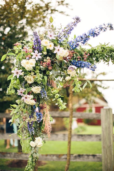 Wildflower wedding arch 60 photos - Astyledwedding.com