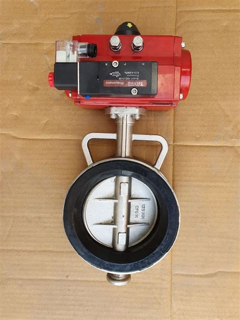 Pneumatic Butterfly Valves - Pneumatic Actuator Operated Butterfly ...
