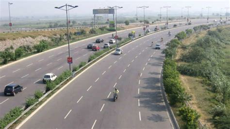 By end 2023, Delhi to Katra within 7 hours: 4-lane expressway to help ...