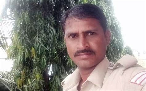 Karnataka: Police constable returning after shopping for Ganesh ...