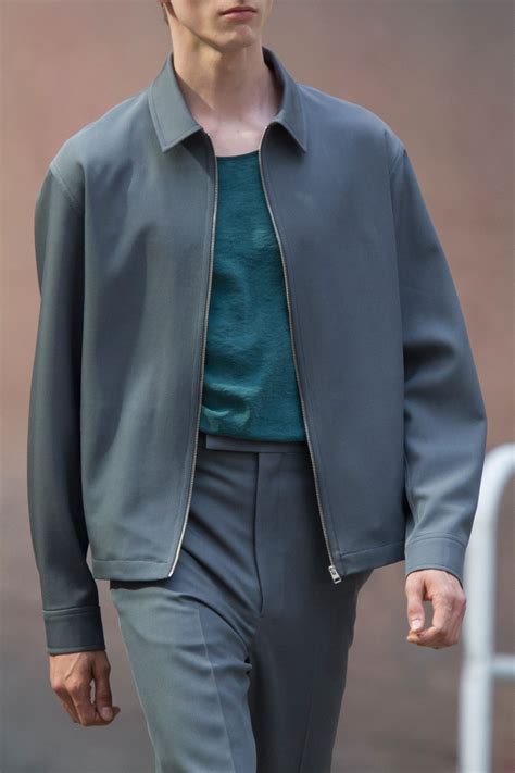 Lemaire | Spring 2018 Men's Details | Mens fashion illustration, Men ...