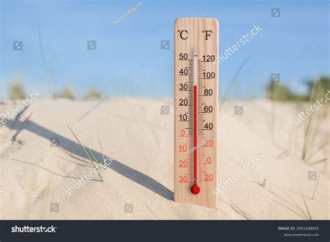 117 33 Celsius Images, Stock Photos, 3D objects, & Vectors | Shutterstock