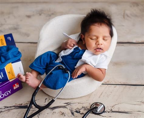 Doctor Outfit – Artista Prop Shop