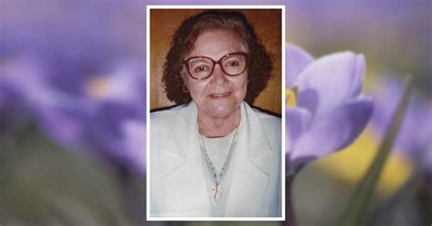 Obituary Galleries | Eva V. Jerez | Carrillo's Tucson Mortuary, Inc.