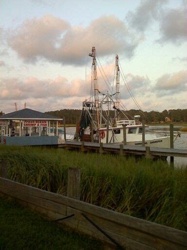 Campgrounds in Calabash NC: Relaxing RV Parks & Cabins
