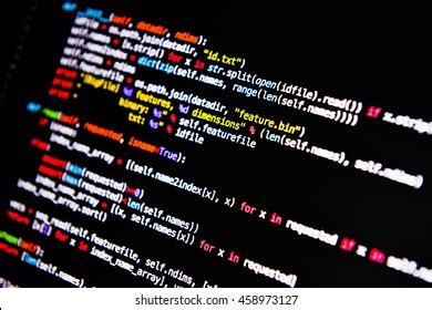 Computer Source Code 的图像结果