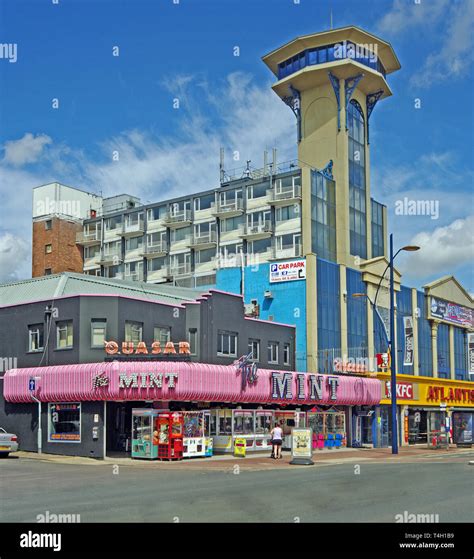 Oass Hotel Tower Front, Gt Yarmouth, Norfolk Stock Photo - Alamy