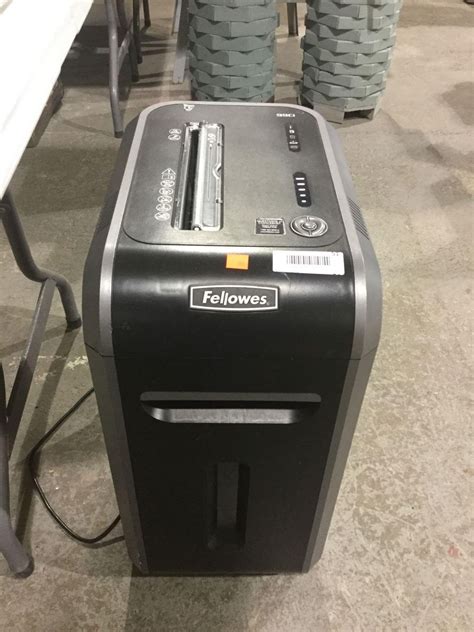 Fellowes Paper Shredder