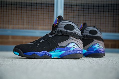 Nike Air Jordan Retro VIII: Aqua