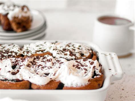 Hot Chocolate Cinnamon Rolls Recipe | Lake Champlain Chocolates