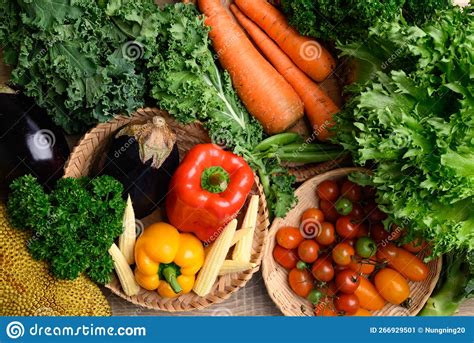 Organic Local Food 的图像结果