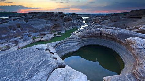 Ubon Ratchathani Travel Guide | Ubon Ratchathani Tourism - KAYAK