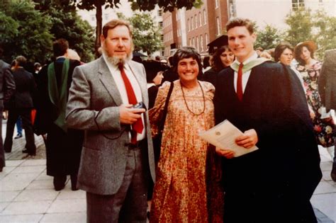 Keir Starmer pays tribute to ‘wonderful’ brother Nick who died on ...