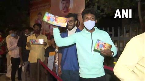 Rajinikanth's fans line up outside PVR theatre in Mumbai's Sion for ...