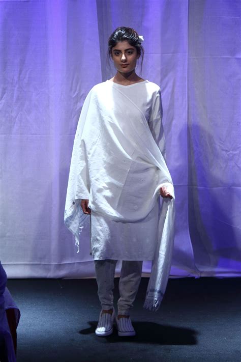 Maku textiles at Lakmé Fashion Week Summer/Resort 2017 | Vogue India