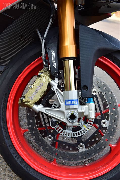 Road test review: Aprilia Tuono V4 1100 Factory - Overdrive