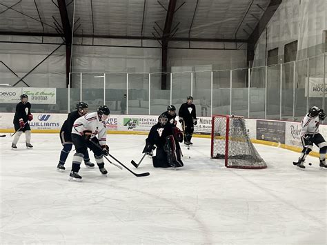 11 tips for your first beer league hockey game - Travel Hockey Club
