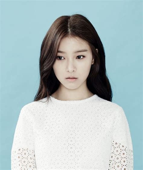 [건조폼] 여자연예인 7장 부탁드립니다 ㅠㅠ 급급 - FM 그래픽/페이스팩/유니폼 자료실 - 에펨코리아